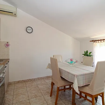 Fuer 4 Personen Ca 55 Qm In Fazana, Istrien Istrische Riviera Apartman Fazana